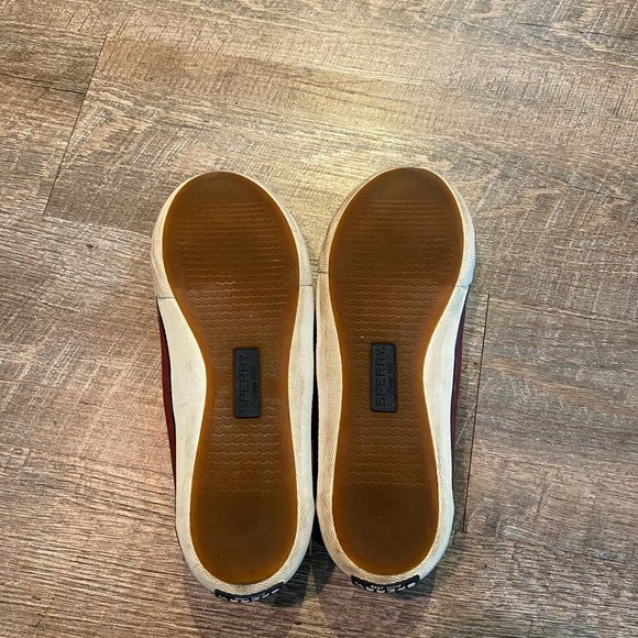 Sperry Slip-On Sneakers, size 9 - Picture 3 of 4